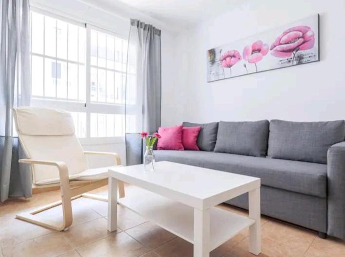 Apartamento Con Patio Y Piscina Cerca De Sevilla La Algaba Εξωτερικό φωτογραφία