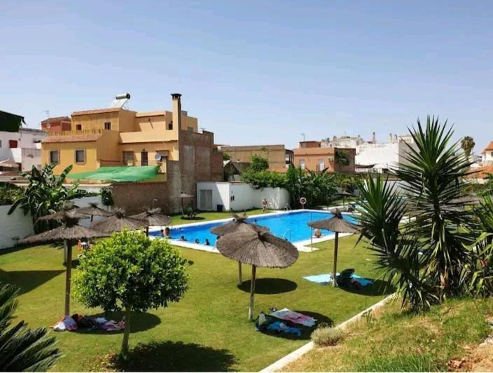 Apartamento Con Patio Y Piscina Cerca De Sevilla La Algaba Εξωτερικό φωτογραφία