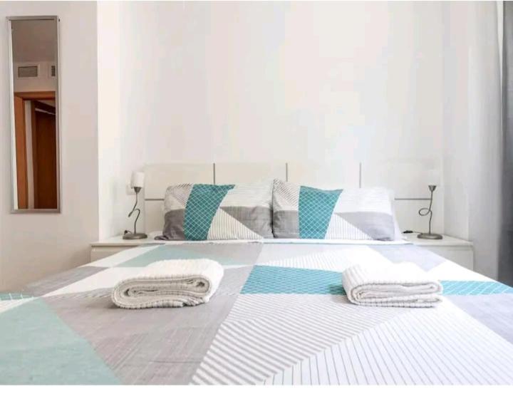 Apartamento Con Patio Y Piscina Cerca De Sevilla La Algaba Εξωτερικό φωτογραφία